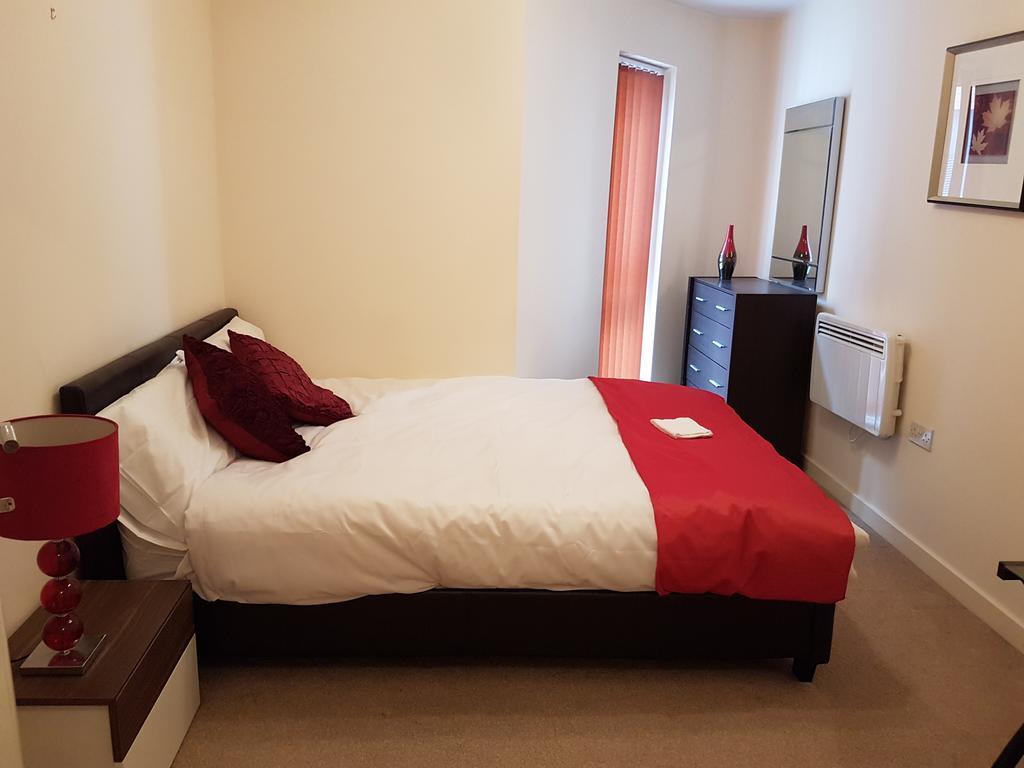 Two Bedrooms, Two Bath, Up To 3 Beds 1 Sofa - Slough Windsor Legoland ภายนอก รูปภาพ
